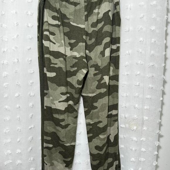 Pink Victoria's Secret Camo Green Sweatpants Womens XL - Picture 6 of 6
